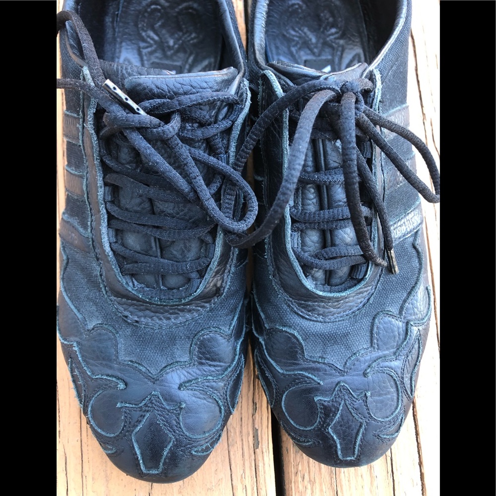 Pre-owned Y-3 adidas sneakers.